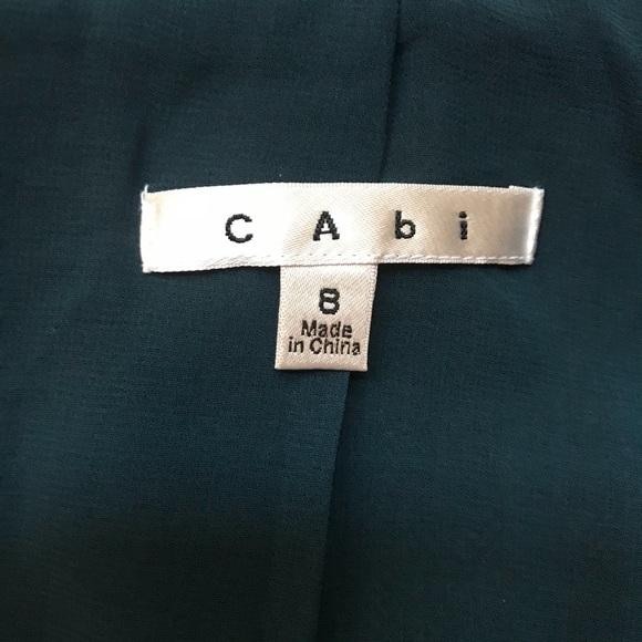 NWOT CAbi Shawl Collar Cropped Jacket Size 8 - Picture 8 of 8